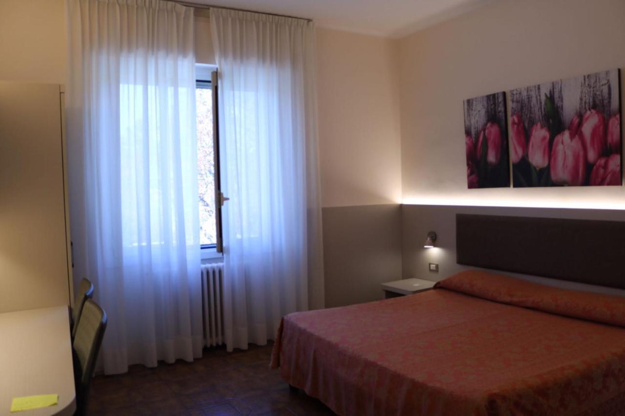 Dipendenza Aurora Apartment Pavia Exterior foto