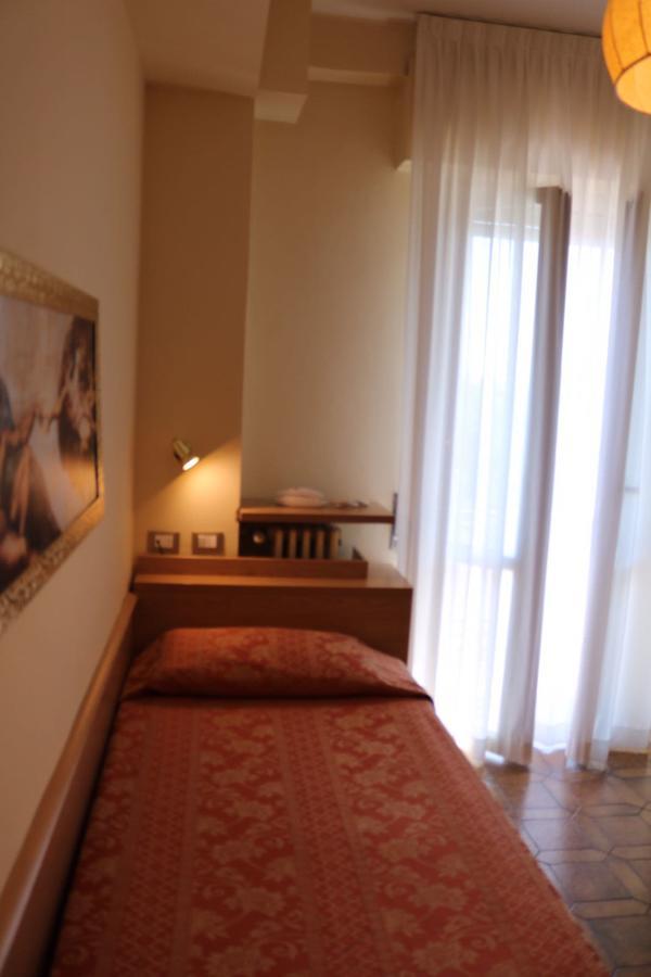 Dipendenza Aurora Apartment Pavia Exterior foto